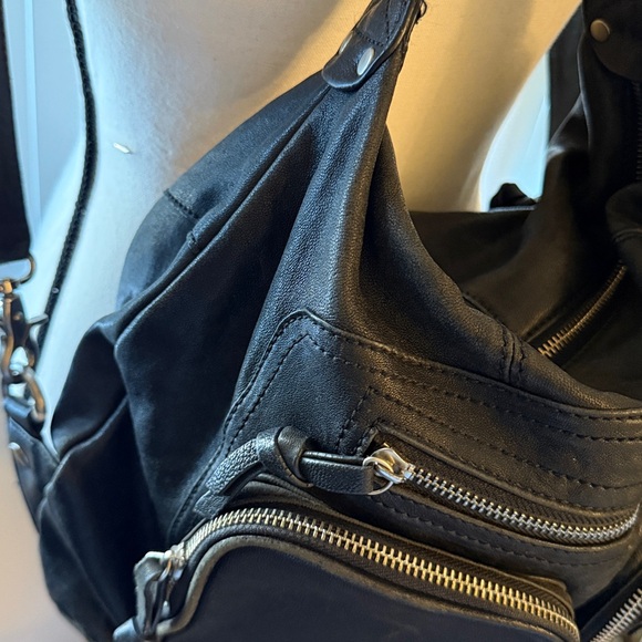 Chocolat Blu Convertible Leather Hobo, Handbag and Backpack 3 In 1 - Picture 10 of 17